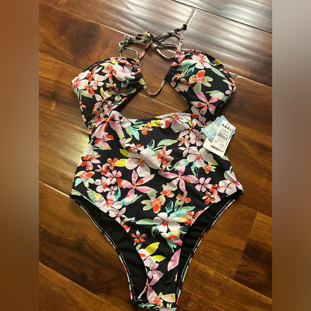 Roxy one piece swimsuit - PT Beach Classics BNWT